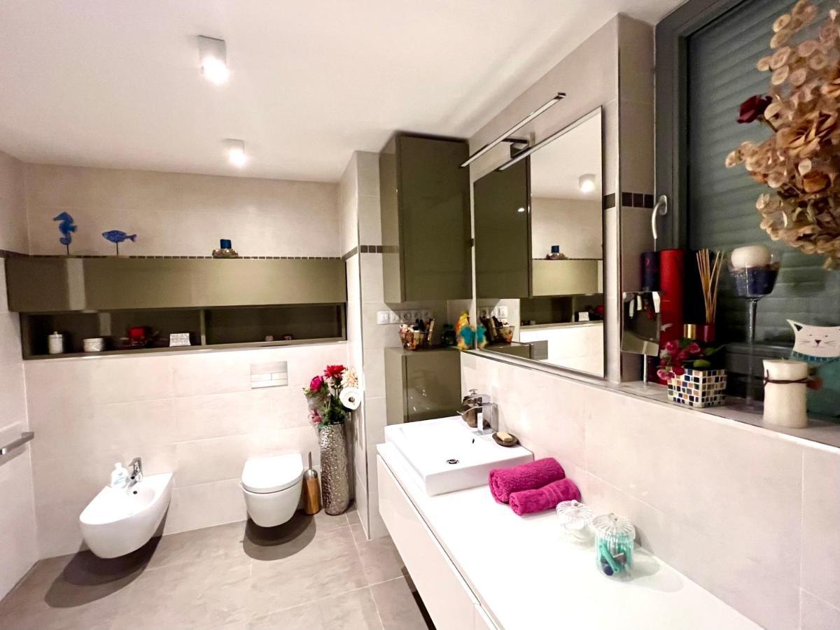 Romantic Stay Overlooking Prague Séjour chez l'habitant *
